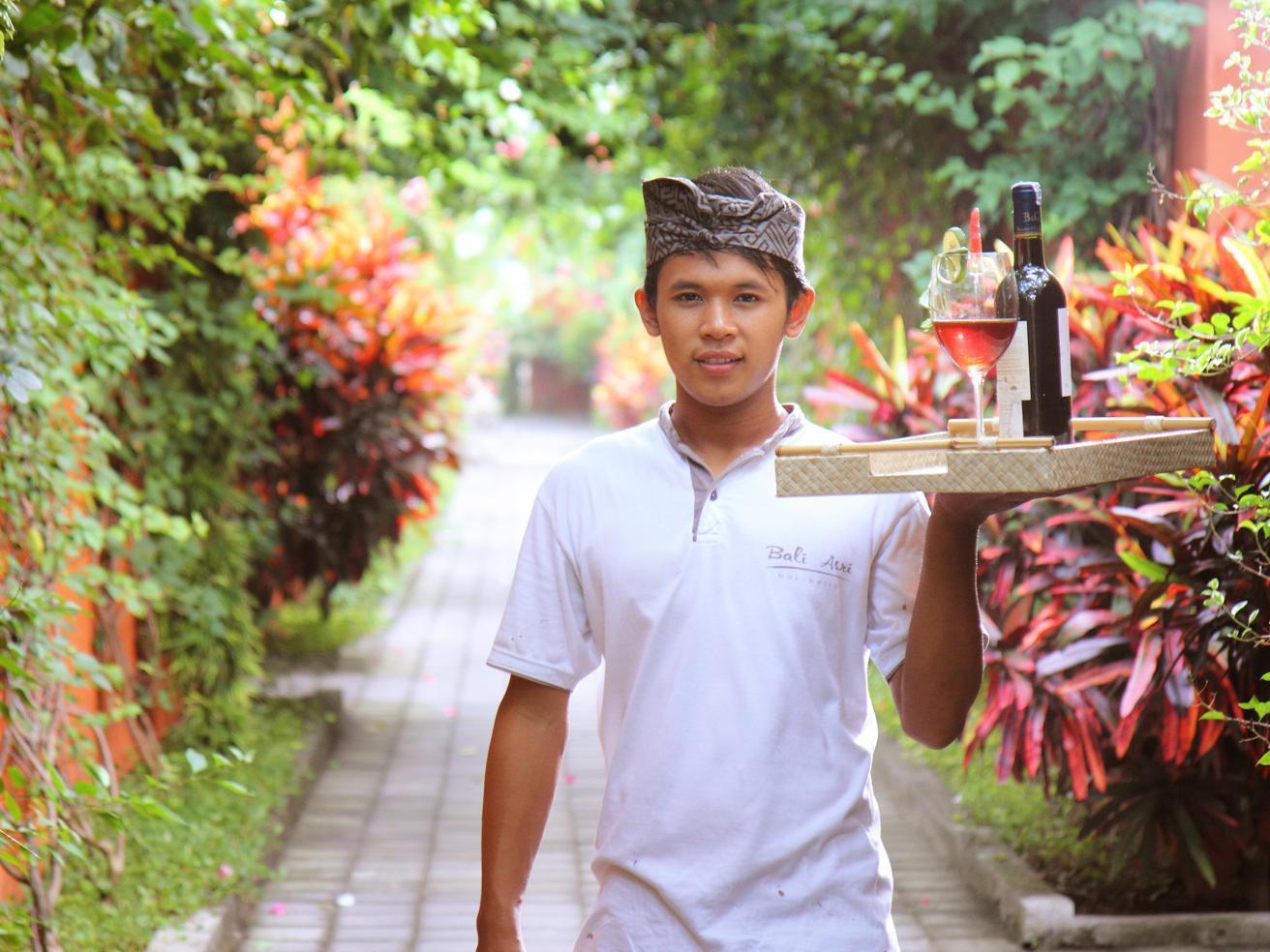Bali Asri Batubelig Villa Seminyak